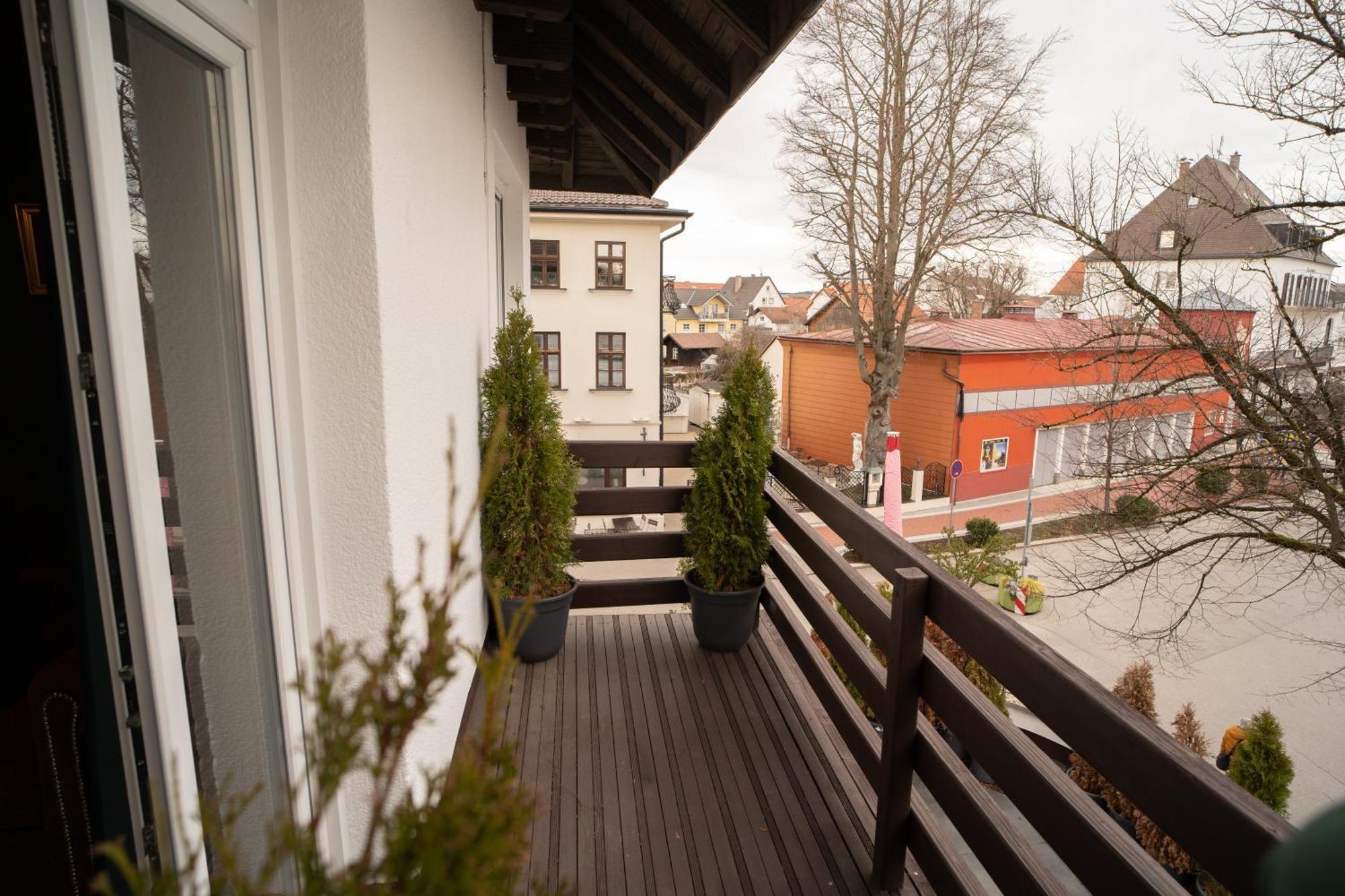 Apartment Morehome Apartments, Center,parking 180qm *